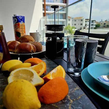 Lägenhet New, Modern Studio, Universal Residences