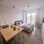 New, Modern Studio, Universal Residences