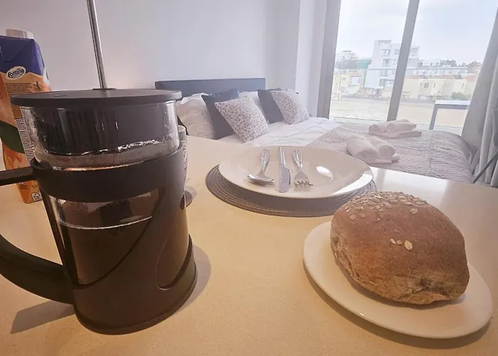 New, Modern Studio, Universal Residences * Πάφος